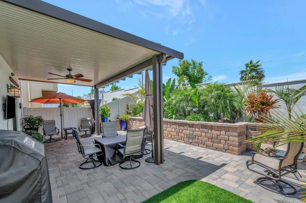 https://cdn.realtyfeed.com/cdn/127/306609074/5b8f36b70f5782de21d11069a13446a8.webp
