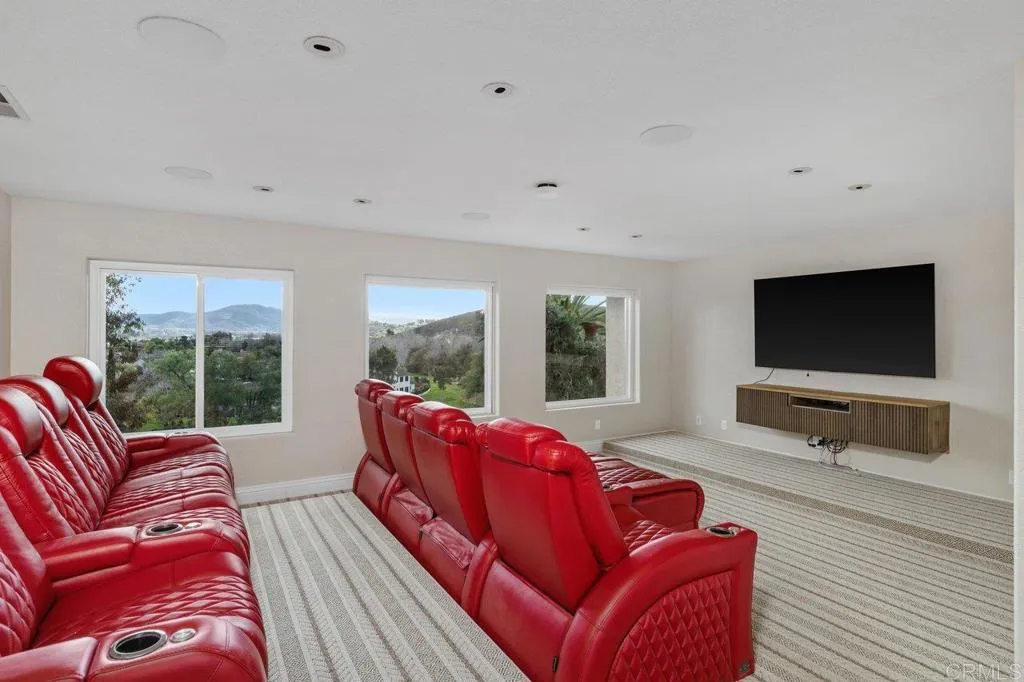 https://cdn.realtyfeed.com/cdn/127/306609091/9a319933d1bcc68b5c9816e4748e3b8f.webp