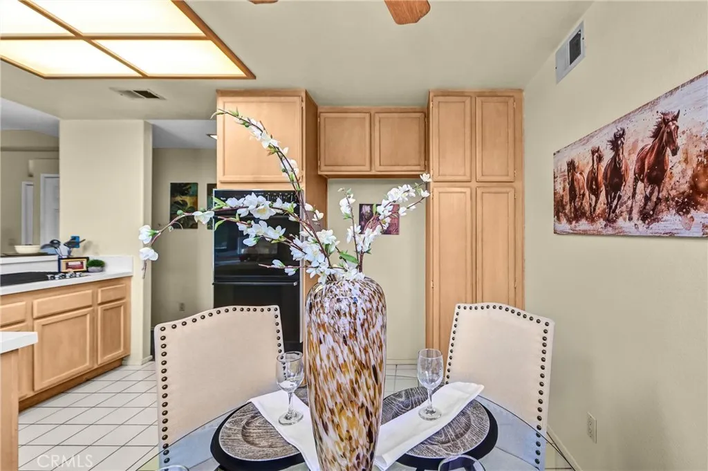 https://cdn.realtyfeed.com/cdn/127/306609124/1915912d2a026292a95c694fd289e200.webp