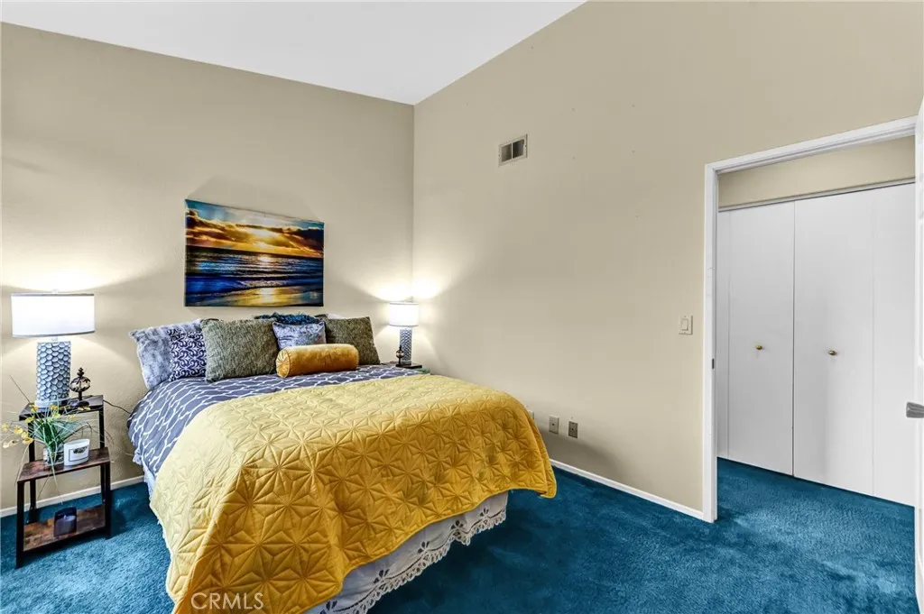 https://cdn.realtyfeed.com/cdn/127/306609124/8eab899624542c36a2636824975a9e4a.webp