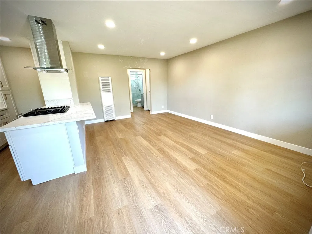 321 N Macneil Street Unit 5, San Fernando, CA 91340 - Photo 2 of 23, San Fernando, CA
