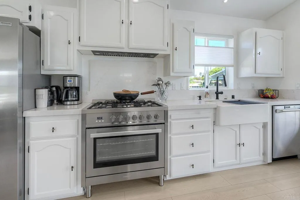 https://cdn.realtyfeed.com/cdn/127/306609196/2b393fa50420d5123f8b686c8ddad747.webp