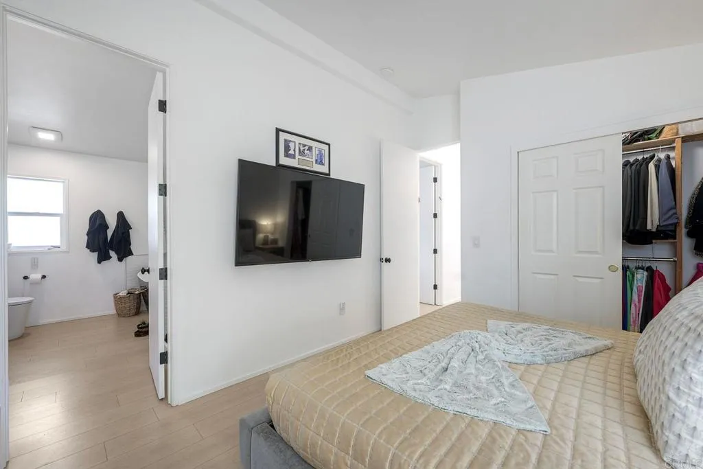 https://cdn.realtyfeed.com/cdn/127/306609196/522cf86da5a2205a8e00e4a5d48775ed.webp
