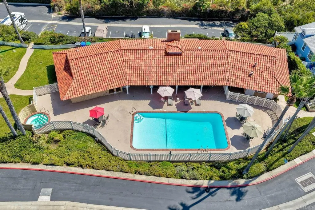 https://cdn.realtyfeed.com/cdn/127/306609196/61e8aca02a5f77a9867f5bef969556bb.webp