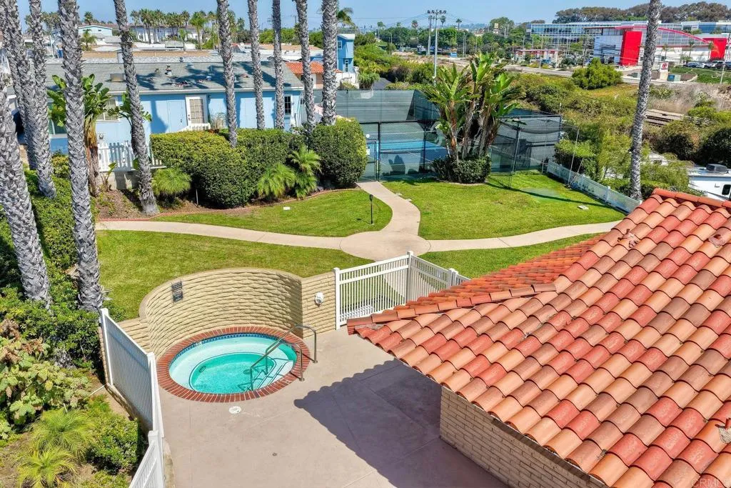 https://cdn.realtyfeed.com/cdn/127/306609196/73d27c9b2a7201630900e3786605a1a0.webp