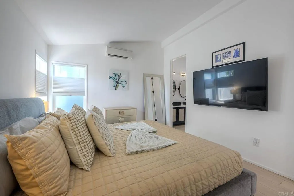 https://cdn.realtyfeed.com/cdn/127/306609196/93db170ff6a4a4dae7ca7401f6b6f5fd.webp