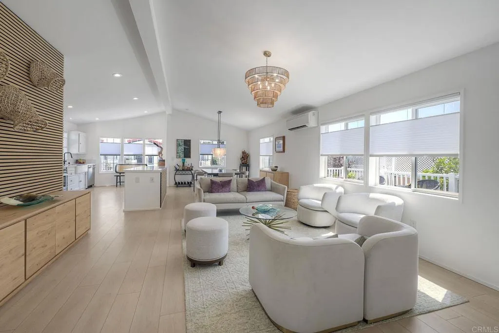 https://cdn.realtyfeed.com/cdn/127/306609196/aaaef485689a049945b136090a3c9493.webp