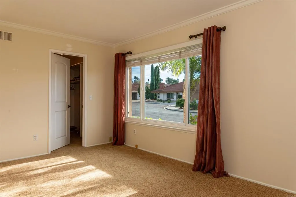 https://cdn.realtyfeed.com/cdn/127/306609267/531e6cc7a7b7834fa5ead74ce87a7584.webp