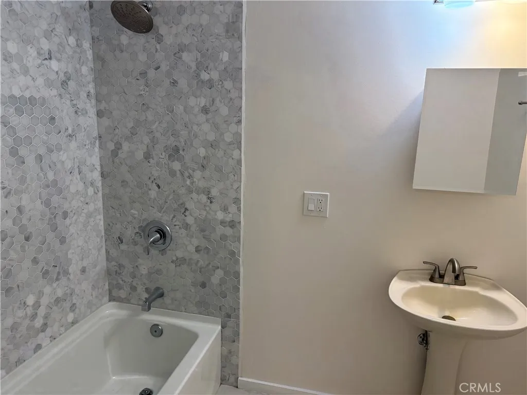 9705 Main, Upper Lake, CA 95485 - Photo 5 of 7, Upper Lake, CA