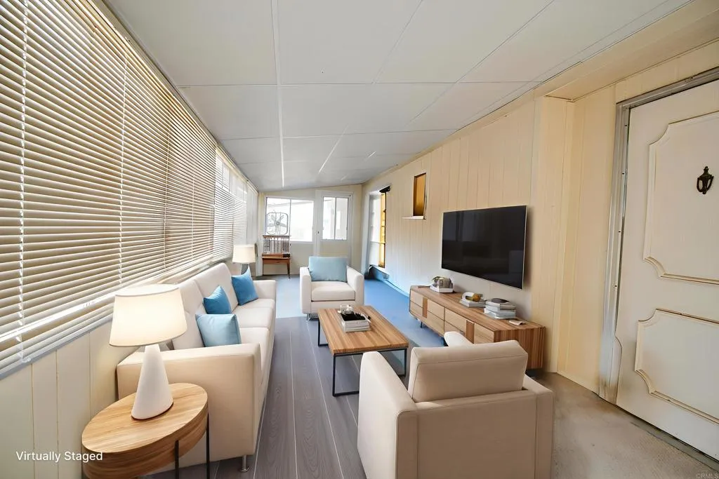 https://cdn.realtyfeed.com/cdn/127/306609322/0b11bf2947a01242d8eca227e04b1708.webp