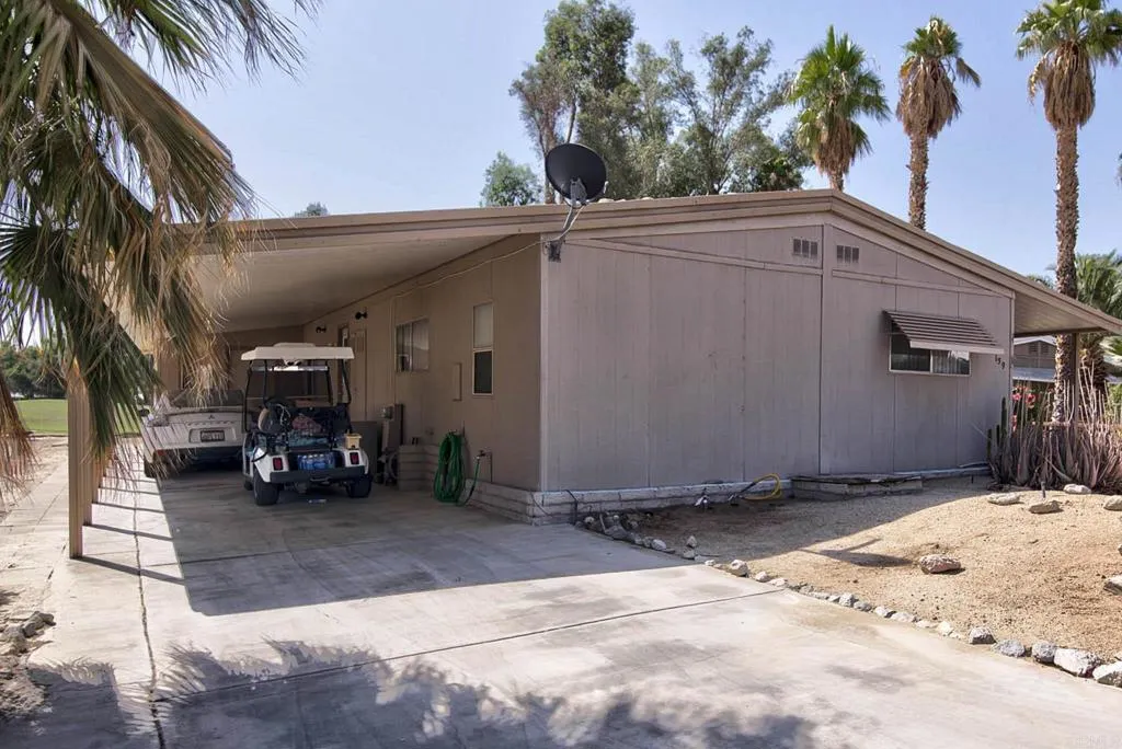 https://cdn.realtyfeed.com/cdn/127/306609322/d254d4030f2a600350c62d31622d8067.webp