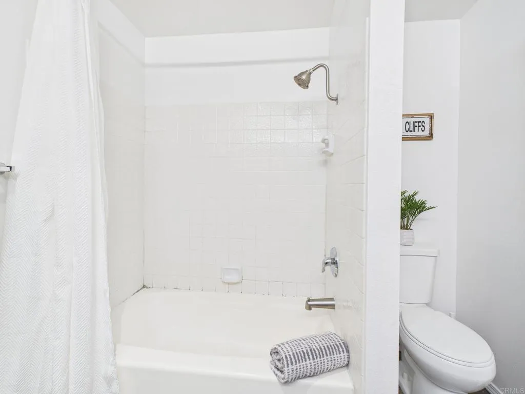 Photo #17: NDP2511622 Listing: Photo #17