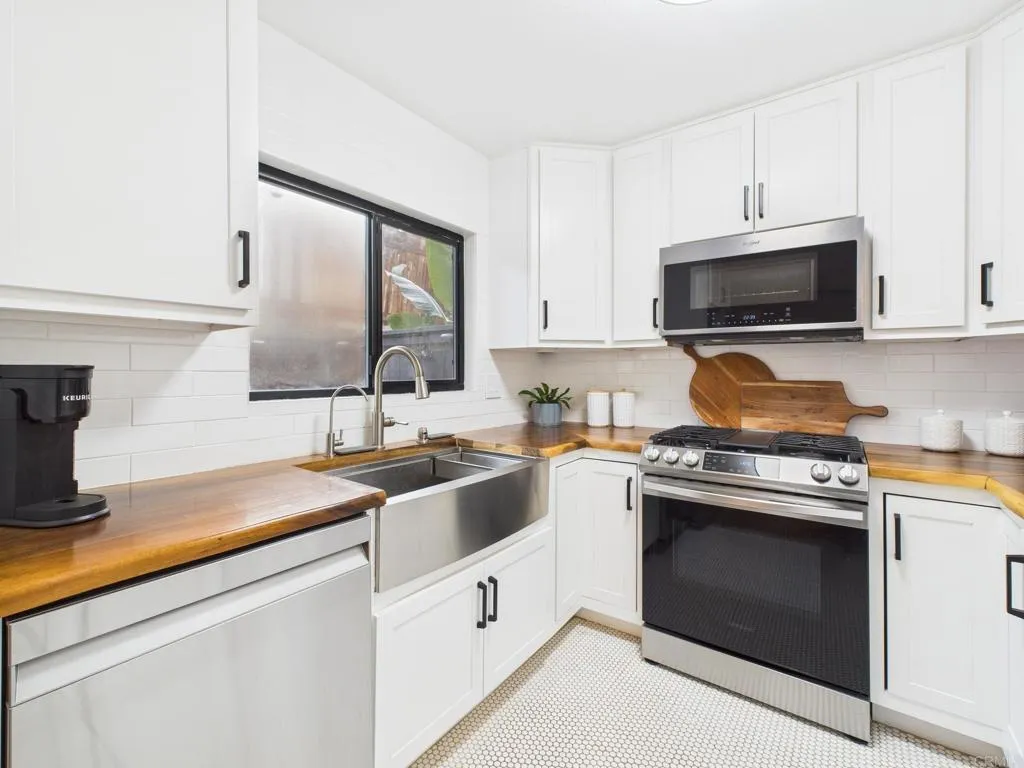 Photo #7: NDP2511622 Listing: Photo #7