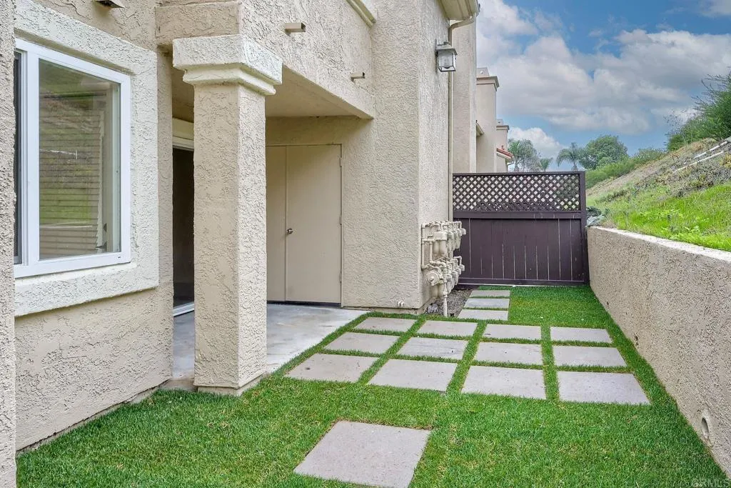 https://cdn.realtyfeed.com/cdn/127/306609489/066f26c06749ff70cae6060c271d6e83.webp