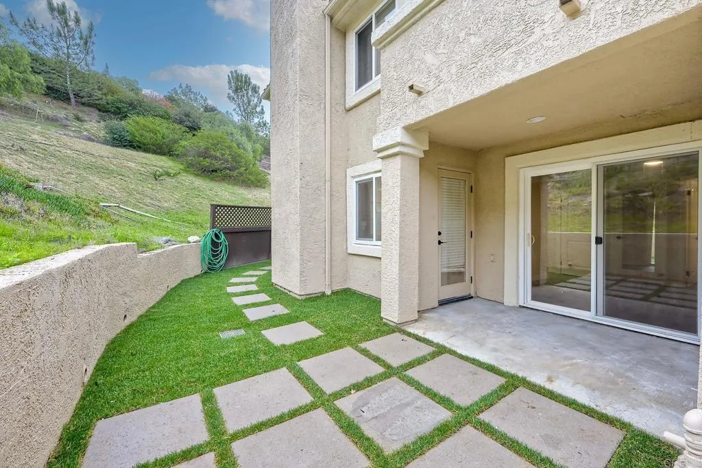 Photo #24: NDP2511625 Listing: Photo #24