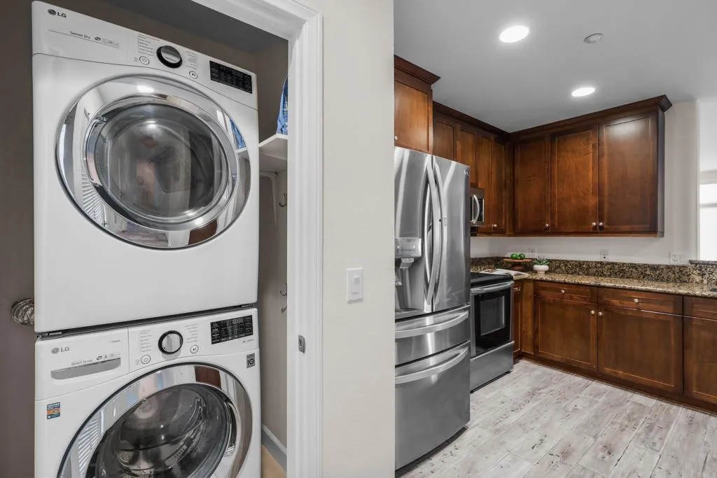 Photo #15: NDP2511628 Listing: Photo #15