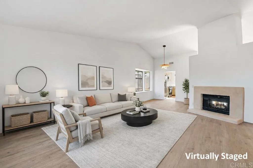 https://cdn.realtyfeed.com/cdn/127/306609529/37b458129b82431f27a737e25fe7d779.webp