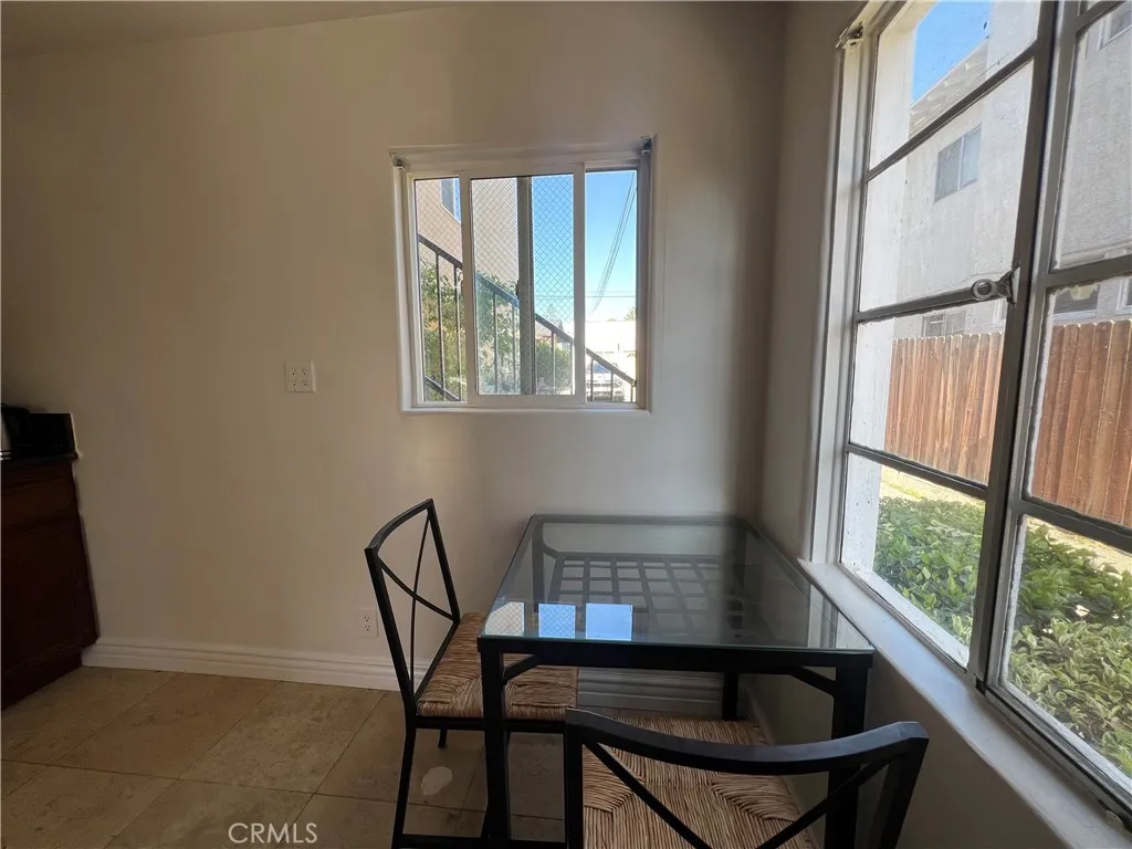 5255 Denny Ave, North Hollywood, CA, 91601