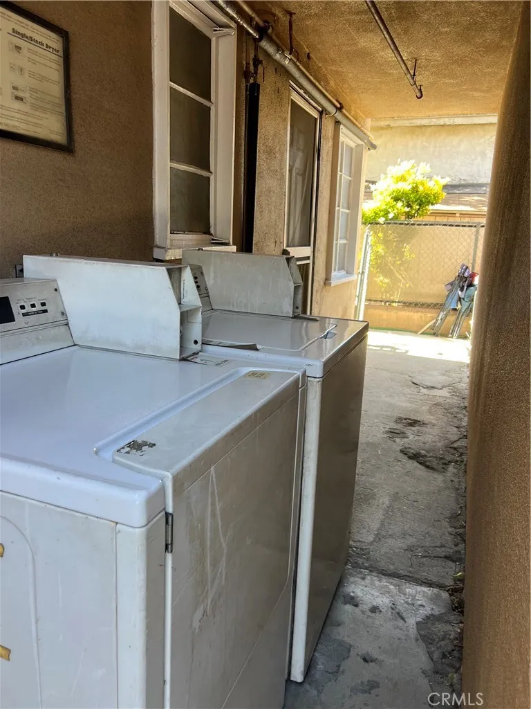 5255 Denny Ave, North Hollywood, CA, 91601