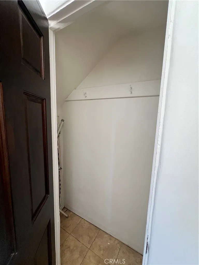 5255 Denny Ave, North Hollywood, CA, 91601