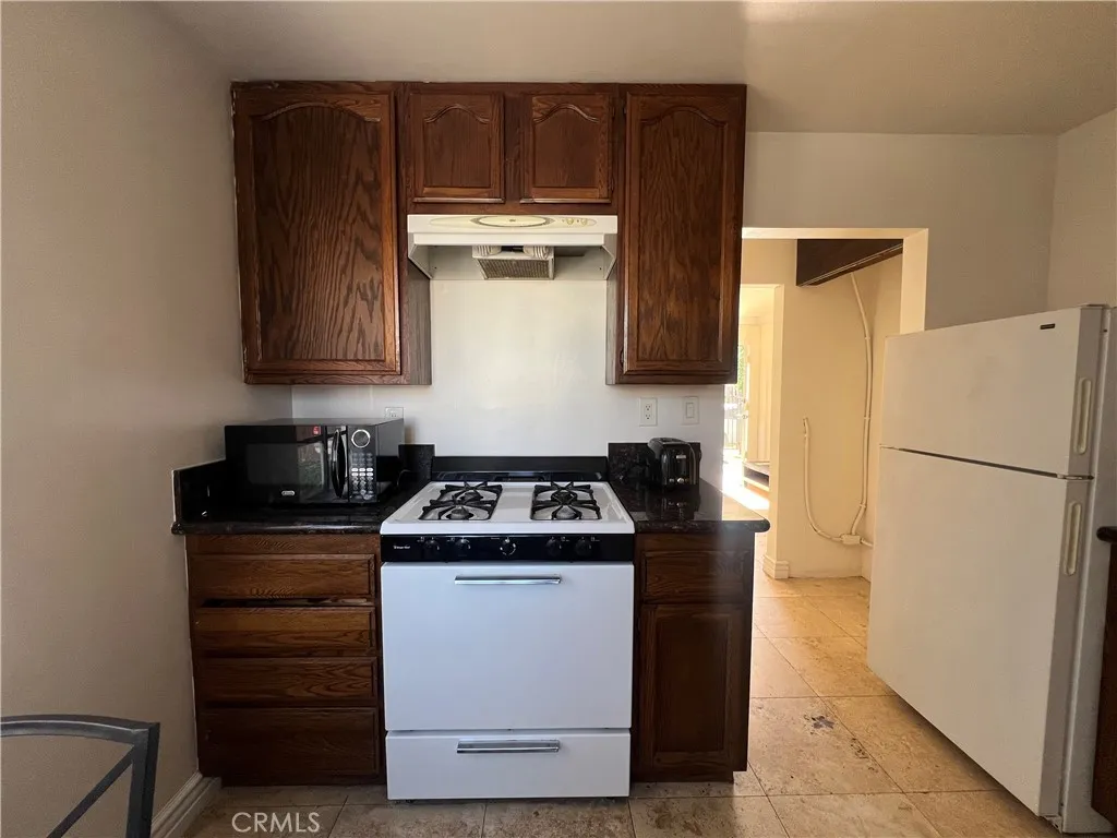 5255 Denny Ave, North Hollywood, CA, 91601