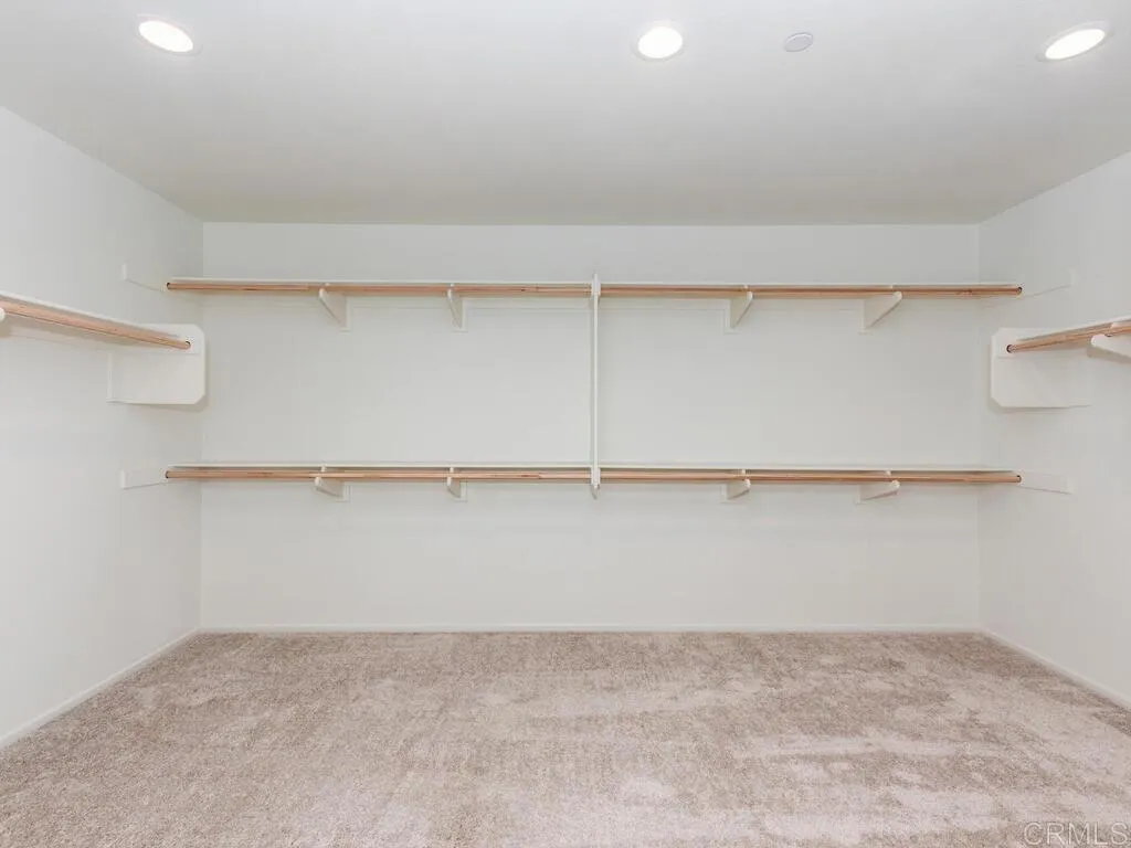 https://cdn.realtyfeed.com/cdn/127/306609616/95dfa8e222215e50b7907e30e2955ac6.webp