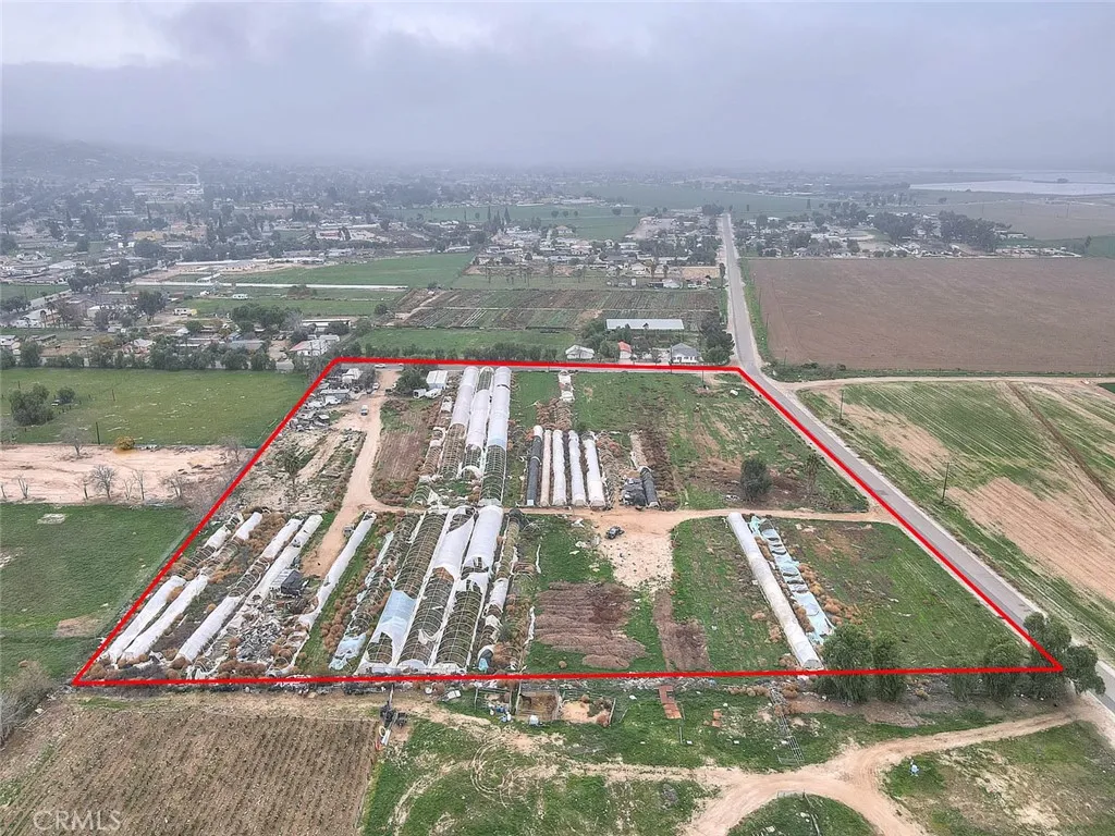 29570 13 Th, Nuevo, CA 92567 - Photo 4 of 55, Nuevo, CA