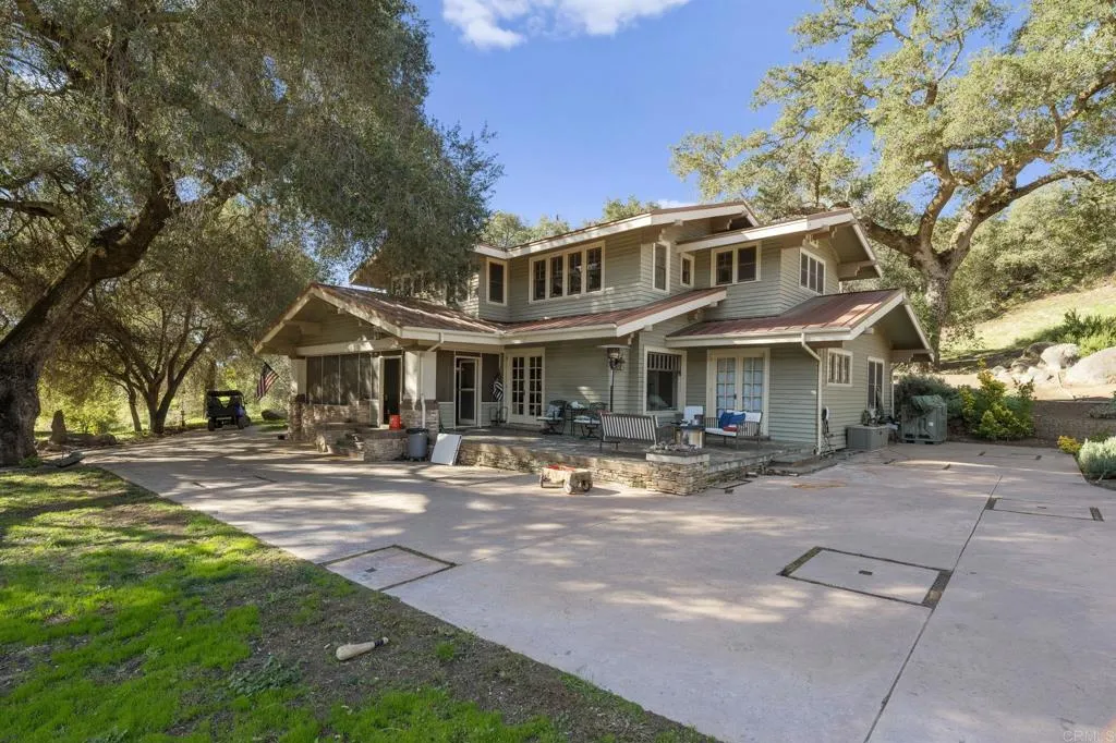 https://cdn.realtyfeed.com/cdn/127/306609648/6d832a721e53a8c098be102359f84609.webp