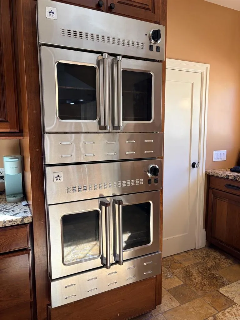 https://cdn.realtyfeed.com/cdn/127/306609648/9eb89a90c5def28f587513718d8f8d38.webp