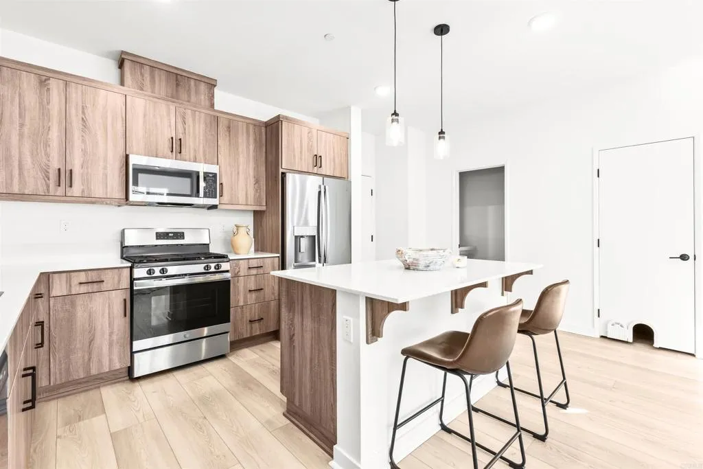 Photo #7: NDP2511635 Listing: Photo #7