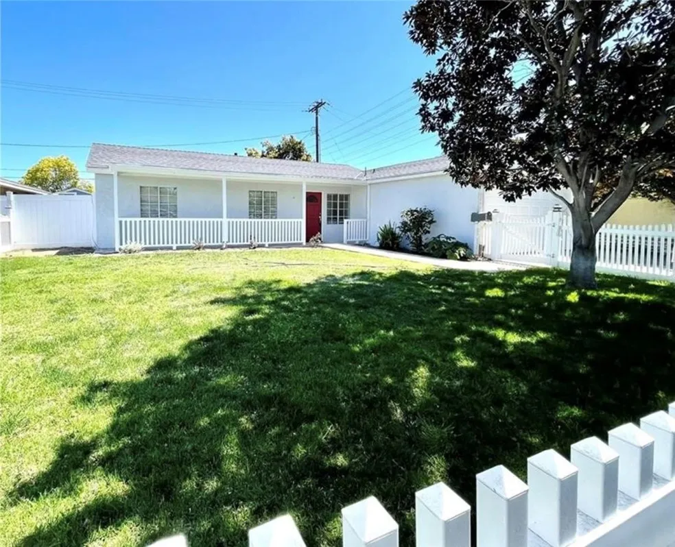 Costa Mesa, CA 92626