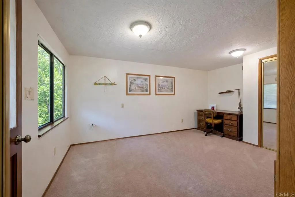 https://cdn.realtyfeed.com/cdn/127/306609736/916842625cbaaaab84acce54ebc9f745.webp