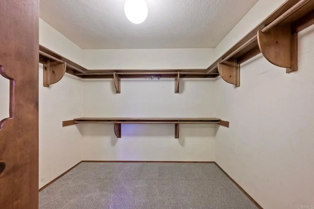https://cdn.realtyfeed.com/cdn/127/306609736/a123ee1cf1169555e2b36c30b6ee0c37.webp