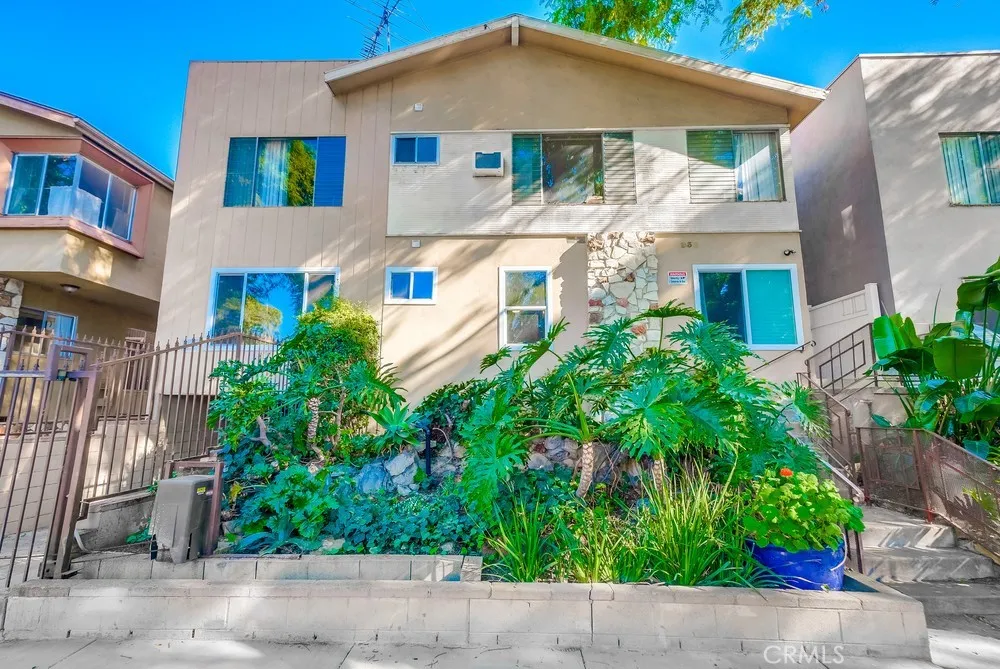 930 N Stanley Avenue Unit 9, West Hollywood, CA 90046 - Photo 2 of 17, West Hollywood, CA