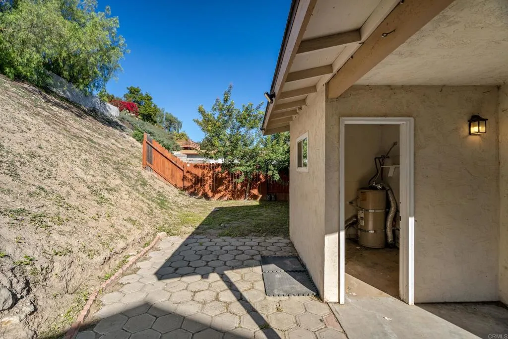 https://cdn.realtyfeed.com/cdn/127/306609781/e002e794e3d5a25f50639fbe441829ab.webp