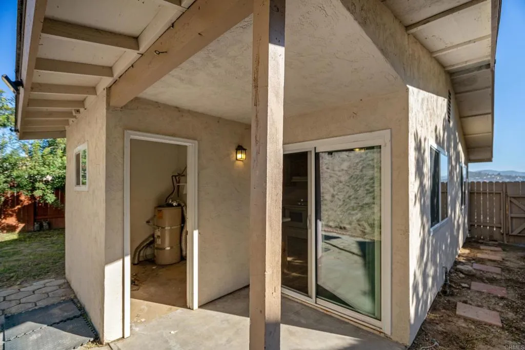 https://cdn.realtyfeed.com/cdn/127/306609781/f4c31278f26dd88fe94fa12ebbd8f067.webp