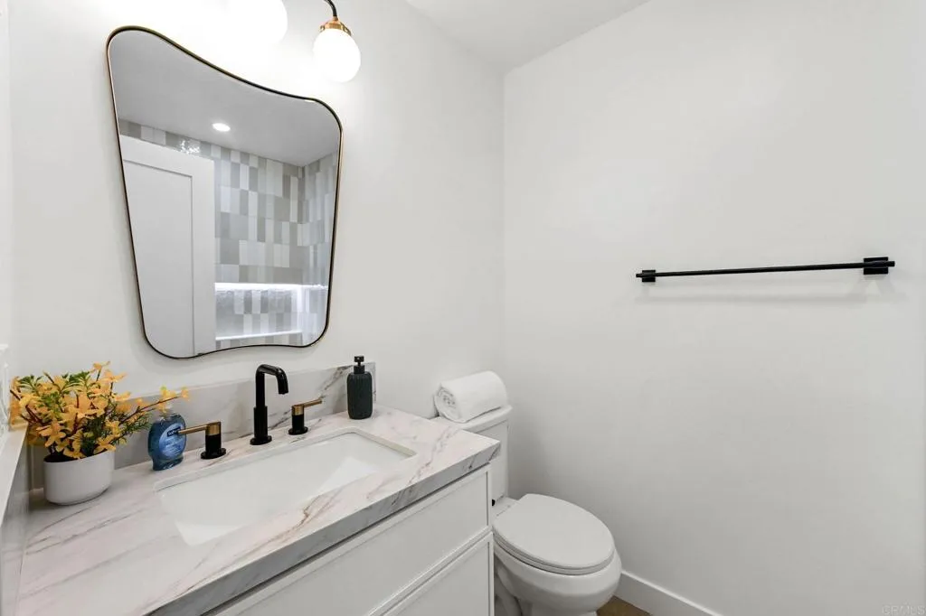 https://cdn.realtyfeed.com/cdn/127/306609782/0e5bb98b94c0b3998eb914980013f7b1.webp