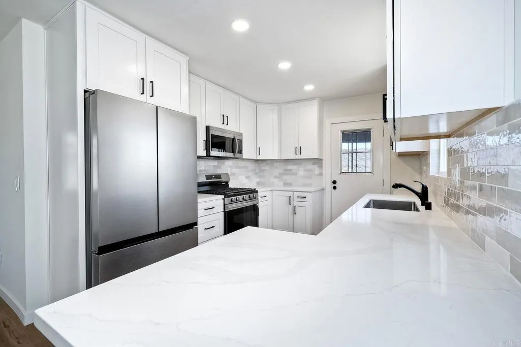 228 36th Street, San Diego, CA, 92102 228 36th Street, San Diego, CA, 92102