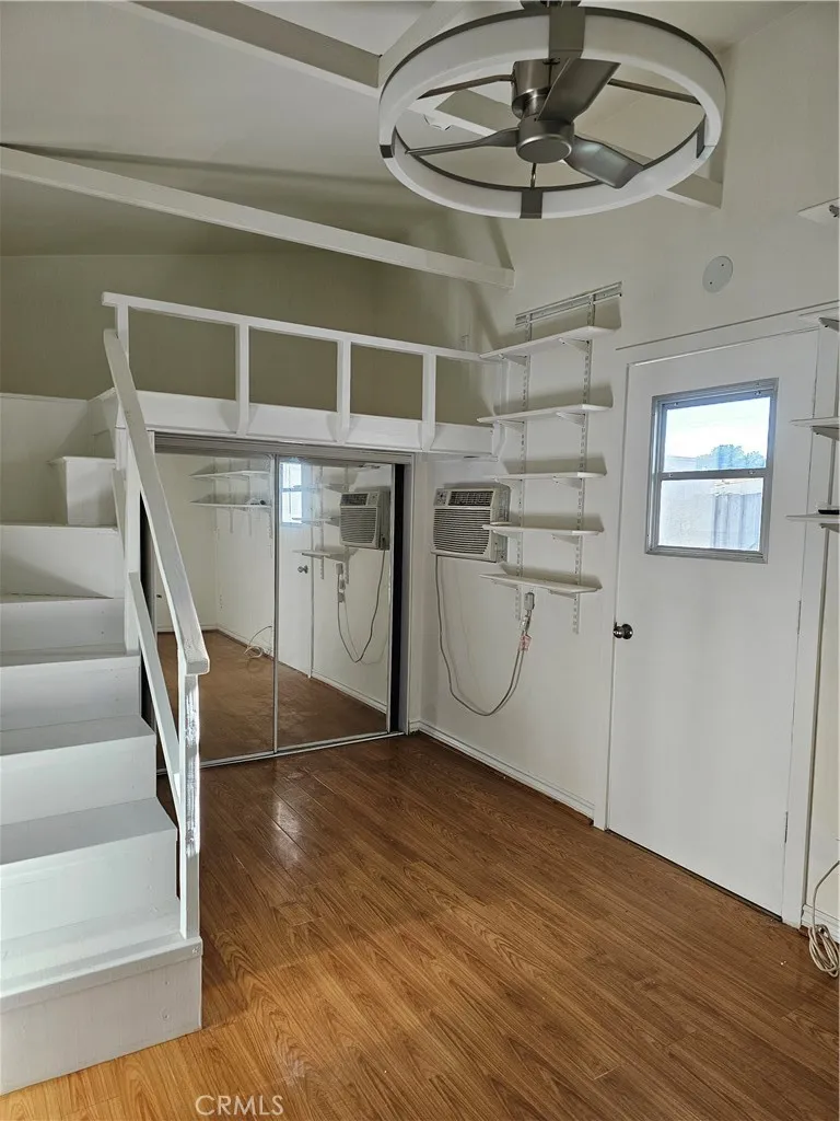 2547 Hermosa Avenue Unit 2547 1/2, Montrose, CA 91020