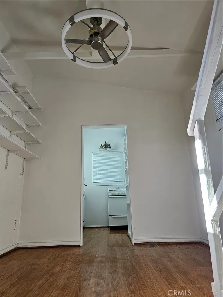 2547 Hermosa Avenue Unit 2547 1/2, Montrose, CA 91020 - Photo 5 of 15, Montrose, CA
