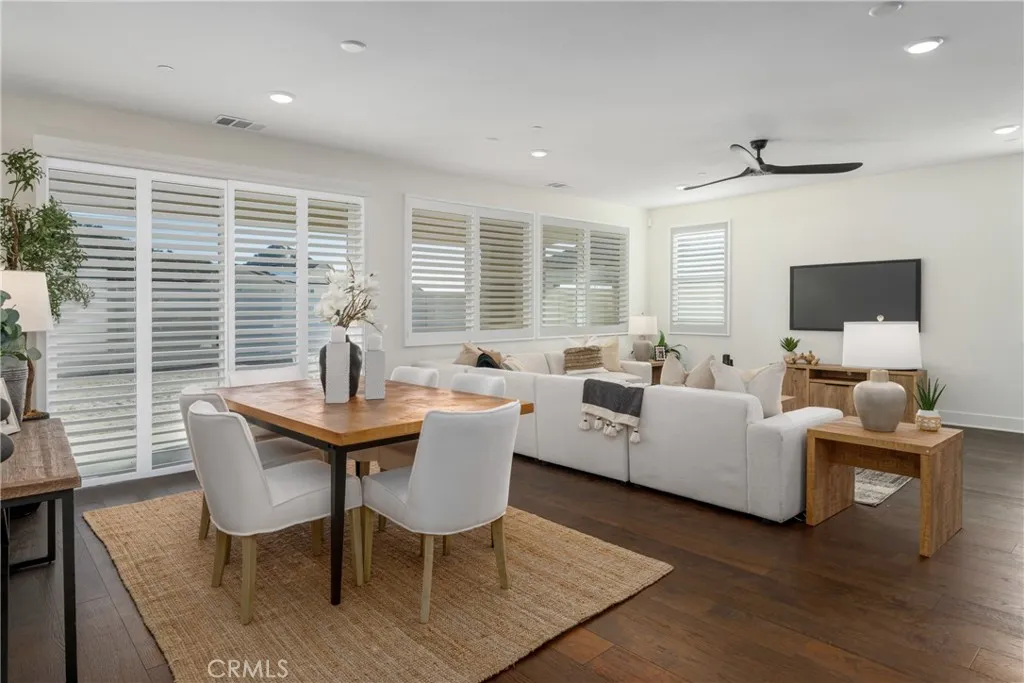https://cdn.realtyfeed.com/cdn/127/306609801/9e887815261d74c241a6e34d9040bccb.webp