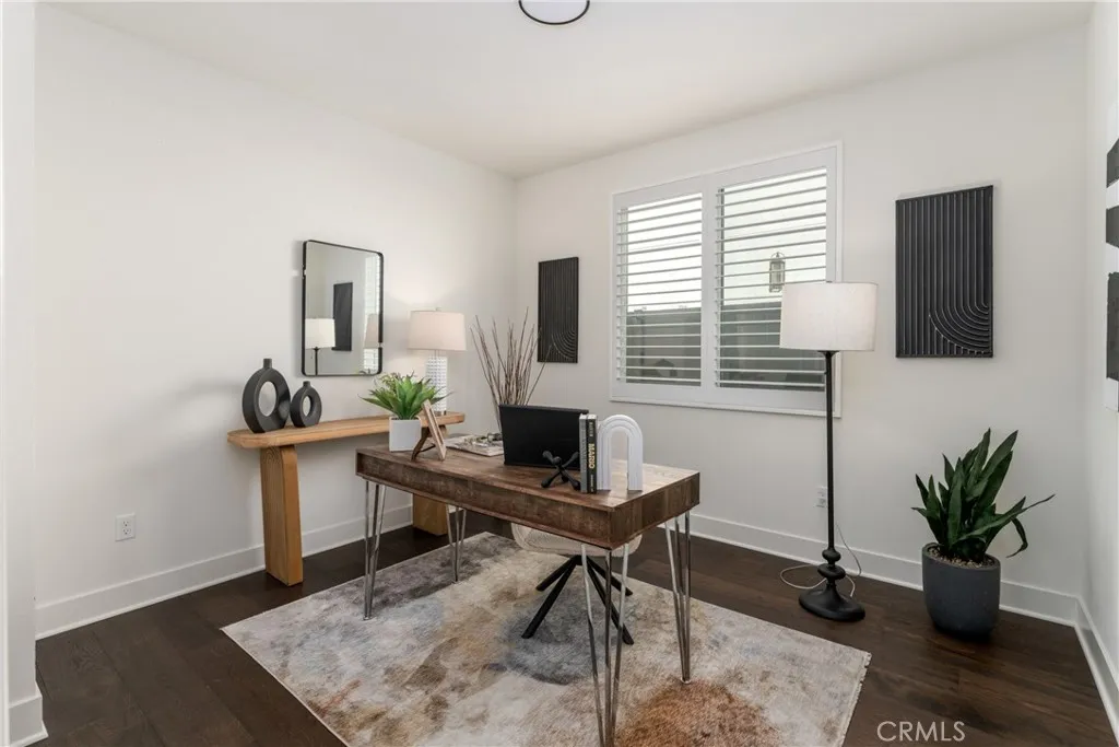 https://cdn.realtyfeed.com/cdn/127/306609801/c948e3bd372ab8348ac7b5d506730e98.webp