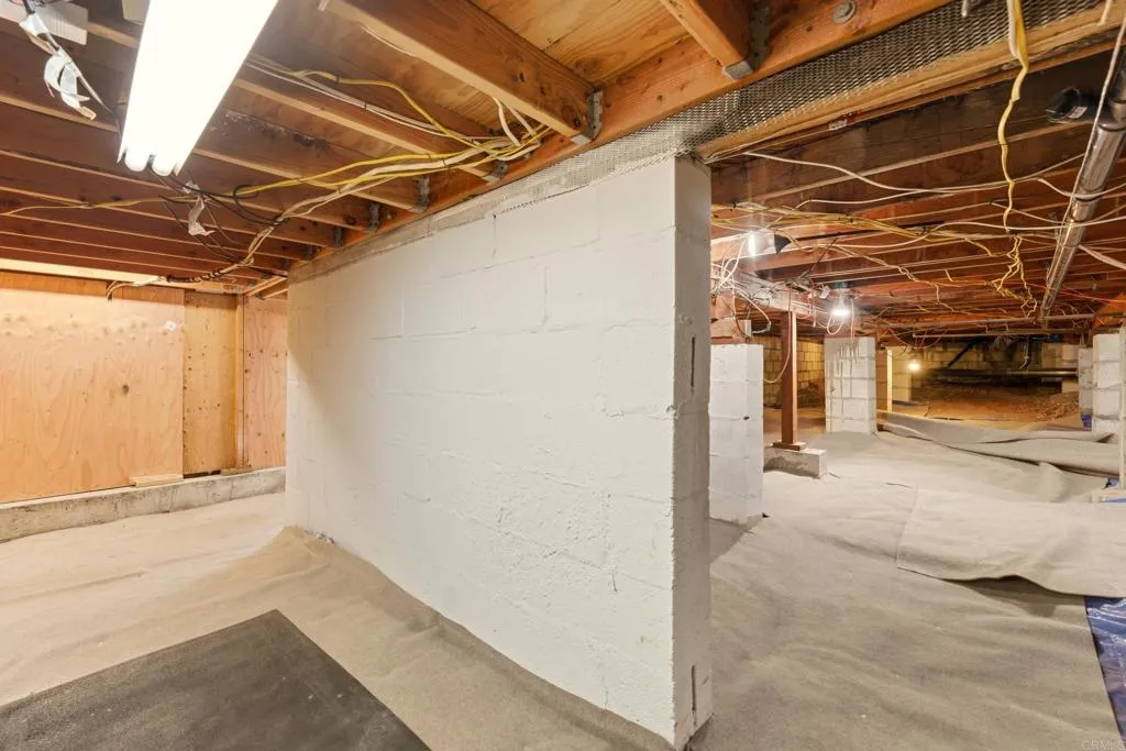 https://cdn.realtyfeed.com/cdn/127/306609817/9eb73a6892b1443a21fd620dc737f0aa.webp