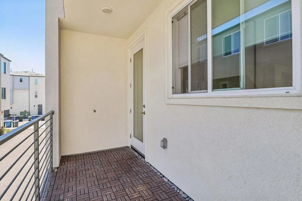 https://cdn.realtyfeed.com/cdn/127/306609897/331a6d46833ad375ab4761117ce4ce82.webp