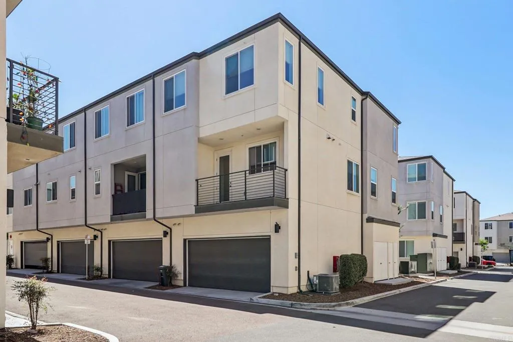 Photo #33: PTP2509337 Listing: Photo #33