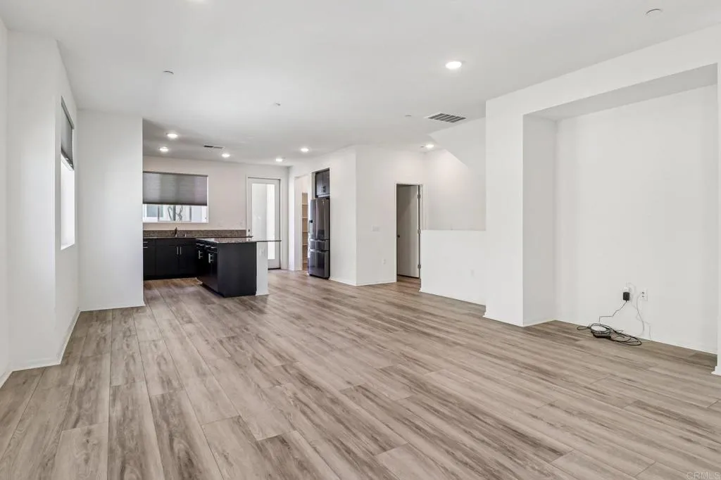 Photo #4: PTP2509337 Listing: Photo #4