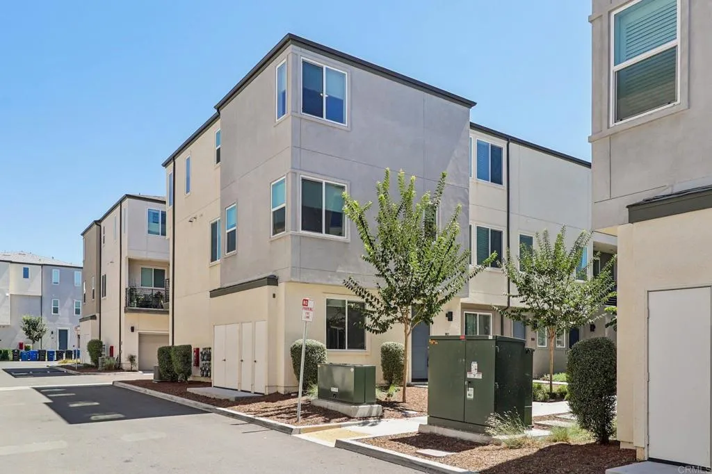 https://cdn.realtyfeed.com/cdn/127/306609897/ddb8d9c5e174d536c1252dc42a563426.webp