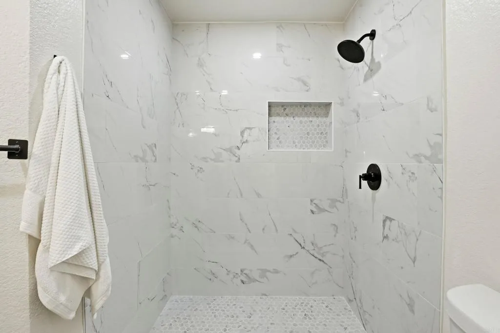 Photo #18: PTP2509339 Listing: Photo #18