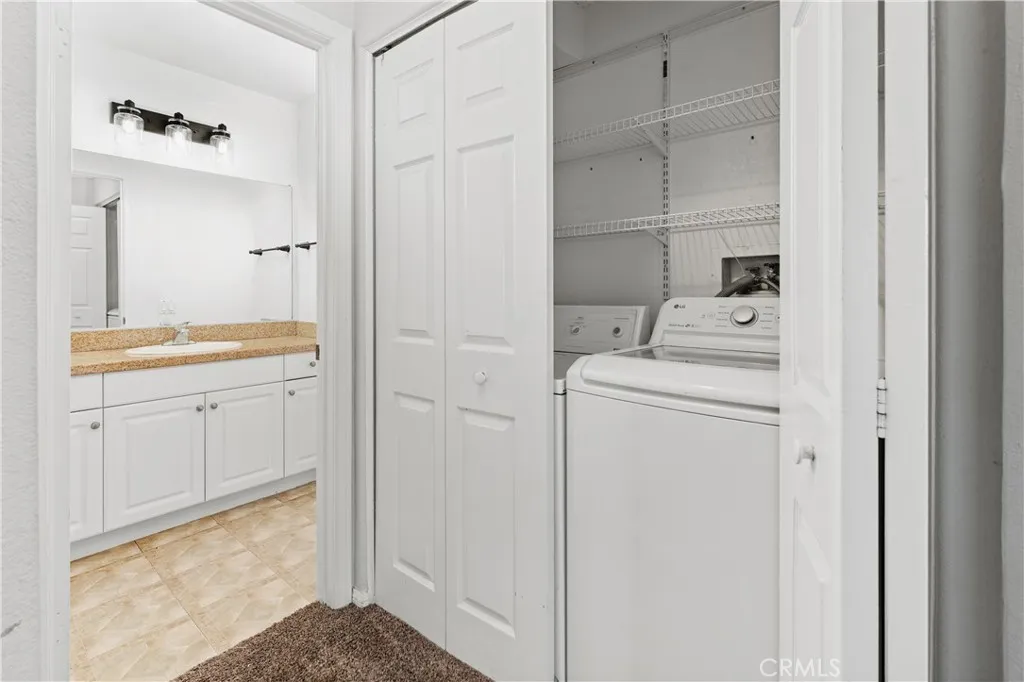 Photo #32: SR25281822 Listing: Photo #32