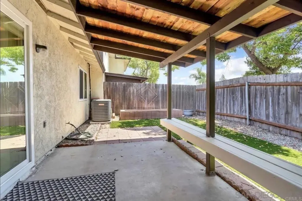 https://cdn.realtyfeed.com/cdn/127/306609979/8acdb9292c50c1199e90a62ddfe9880b.webp